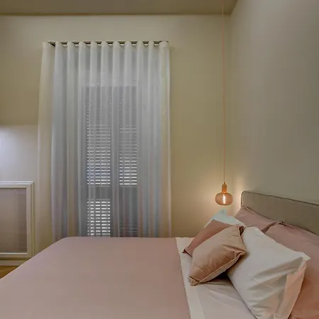 לינה וארוחת בוקר Piccapane 1886 בארלטה